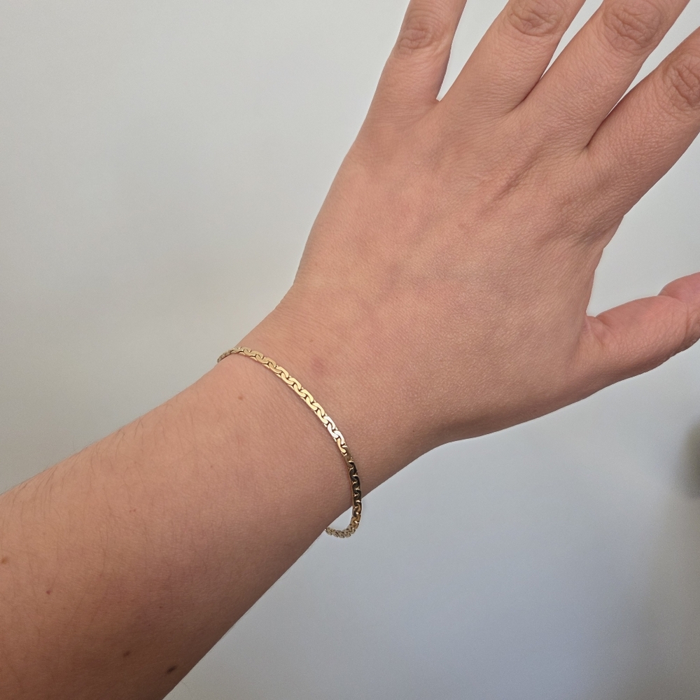 Vintage Amway Gold Tone C-link Chain Bracelet - Picture 7 of 9